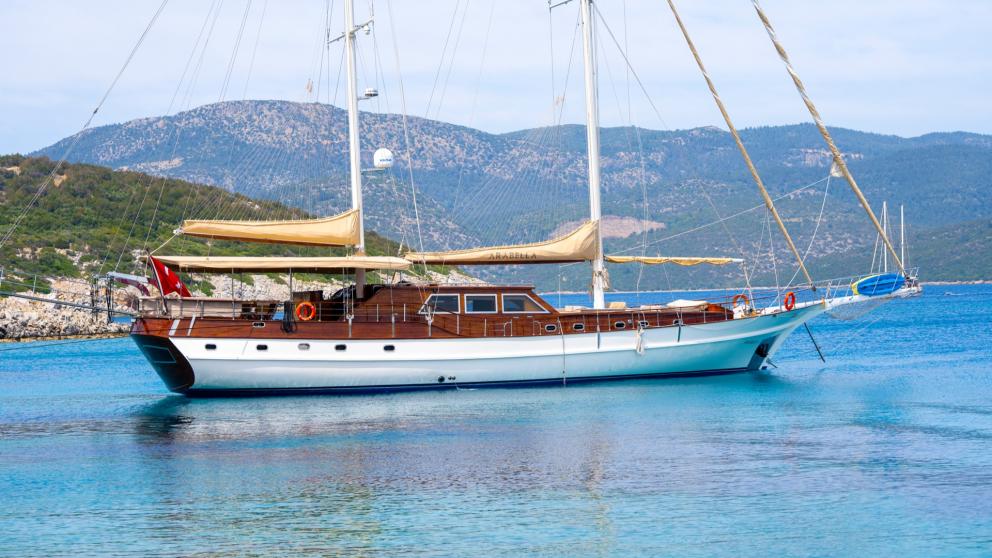 Four cabin eight person gulet on charter tour in Bodrum