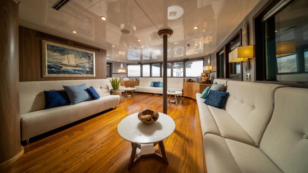 Salon area of luxury motor yacht Olimp image 1